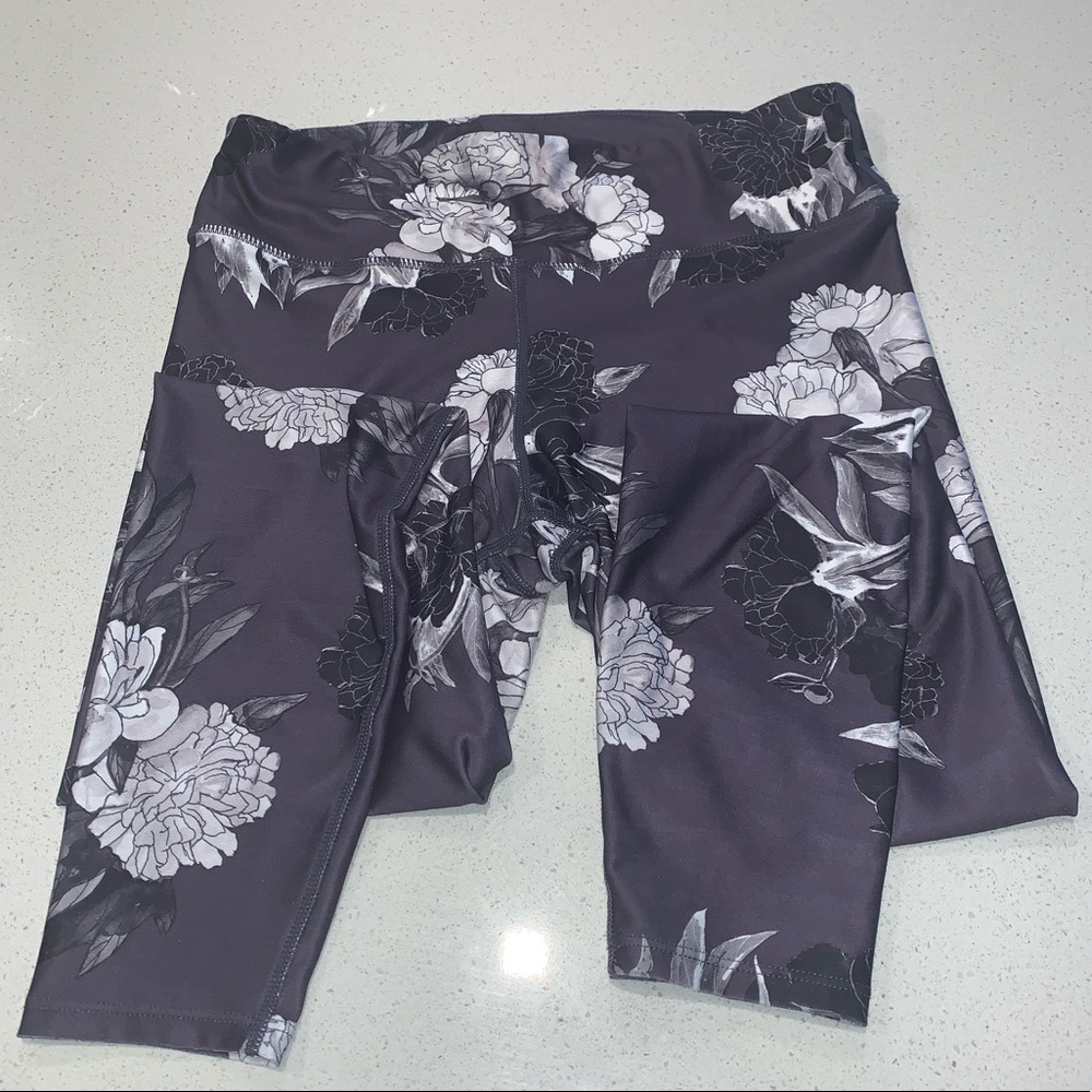 Joy Lab floral work out leggings